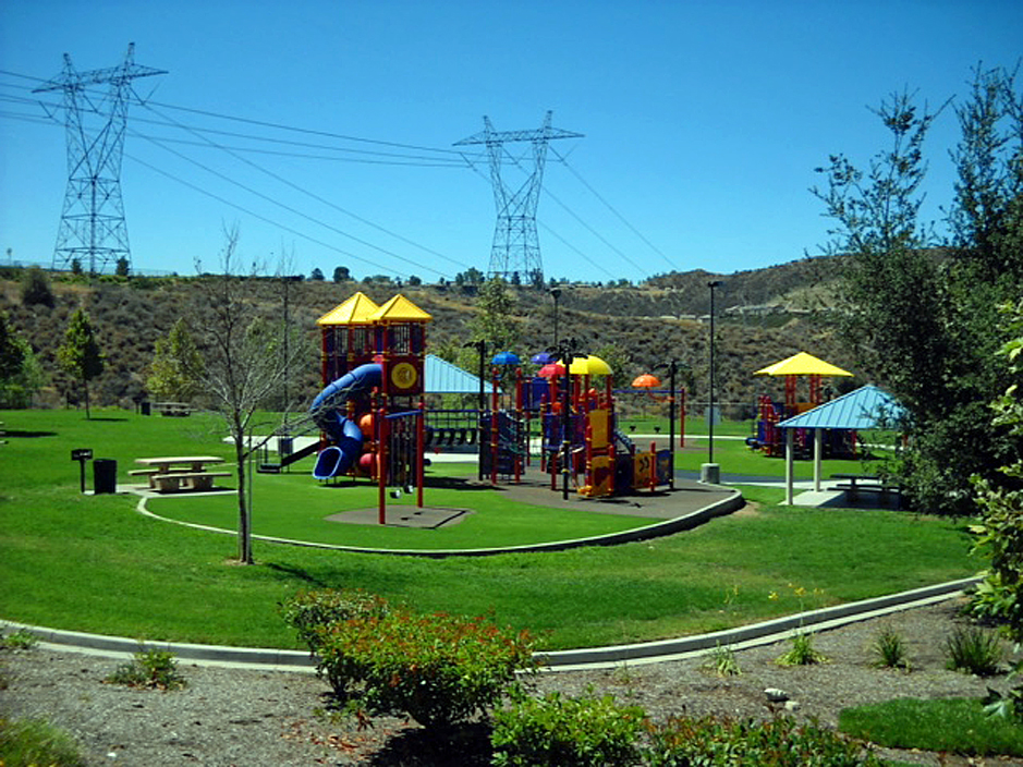 Fake Lawn West Menlo Park, California Landscaping Business, Recreational Areas